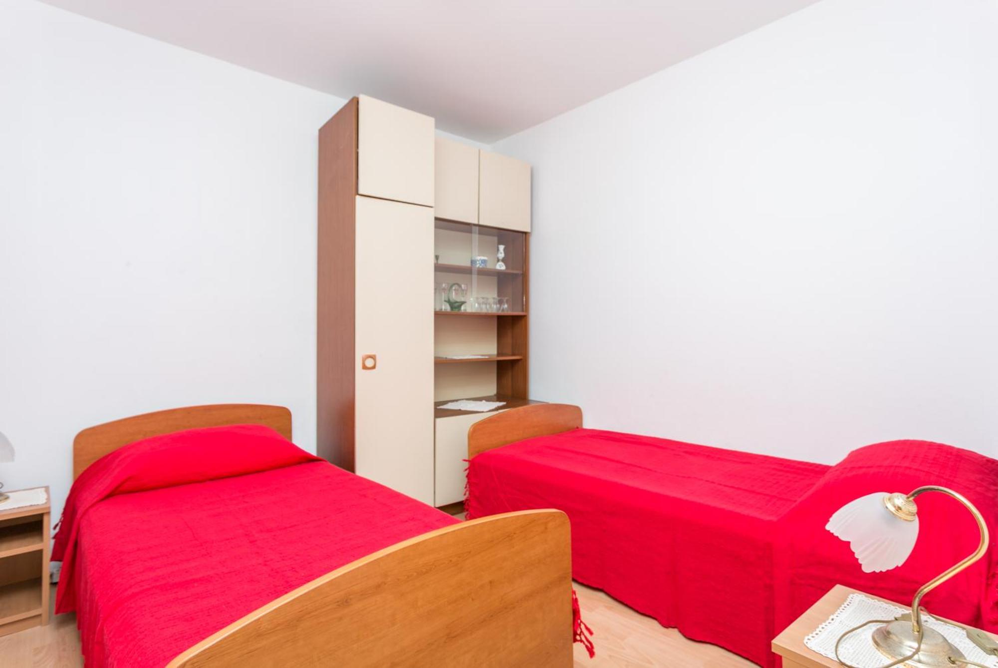 Apartments By The Sea Seget Vranjica, Trogir - 1038 Экстерьер фото