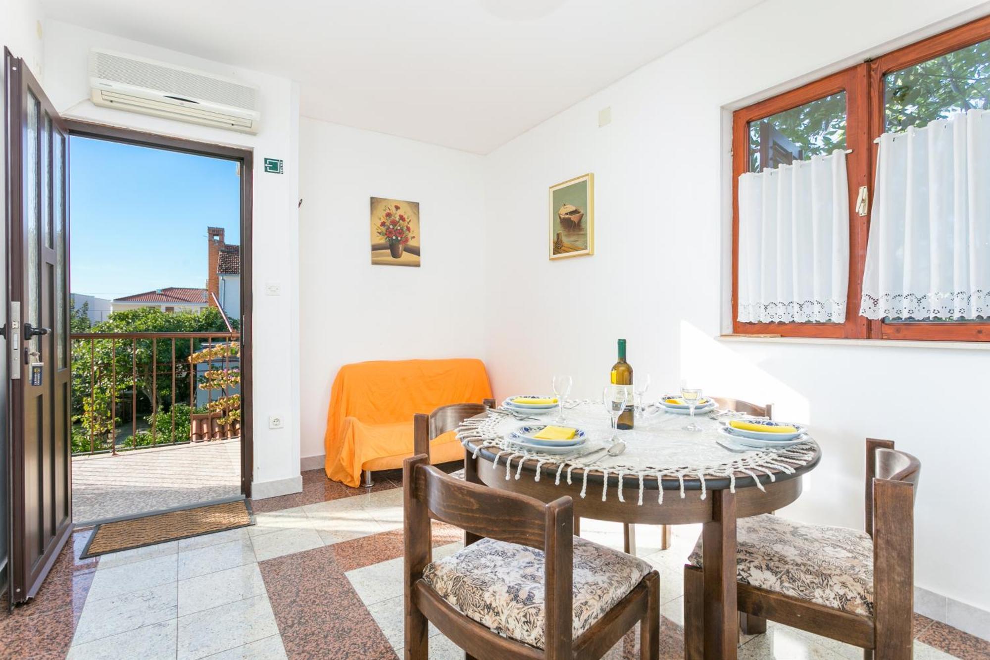Apartments By The Sea Seget Vranjica, Trogir - 1038 Экстерьер фото