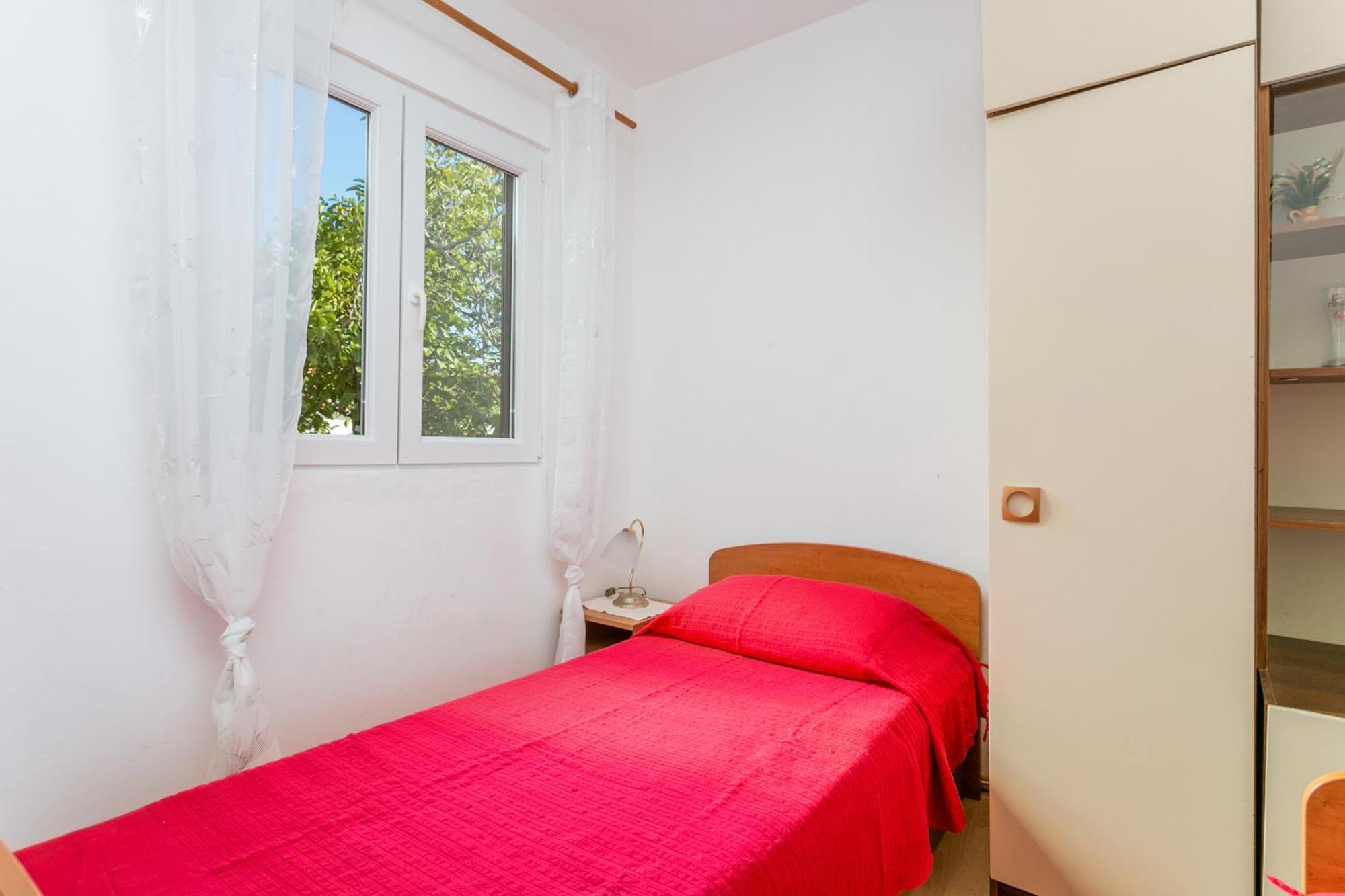 Apartments By The Sea Seget Vranjica, Trogir - 1038 Номер фото